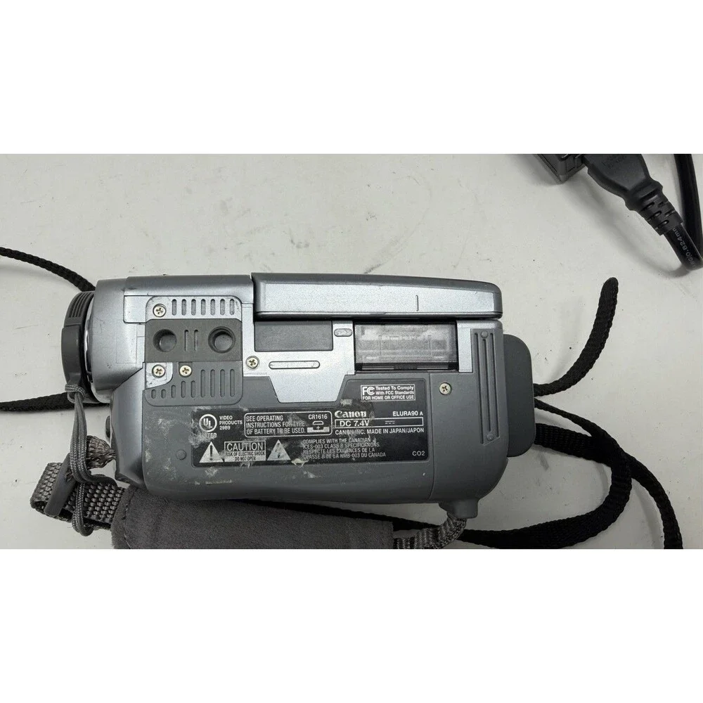 Canon ELURA 90 MiniDV Camcorder (Read)
